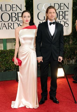 https://media.okmagazine.com/brand-img/UMXbQ-TxD/0x0/2012/01/brad_and_angie_golden_globes.jpg