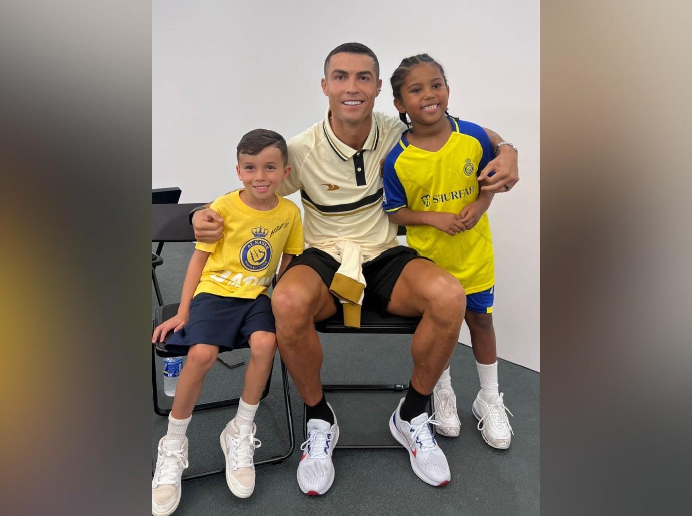 This Little Girl Celebrates Just Like Cristiano Ronaldo and the Internet  Can't Stop Gushing