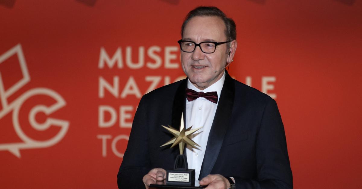 Image of Kevin Spacey has been 'living in hotels' after losing his home.