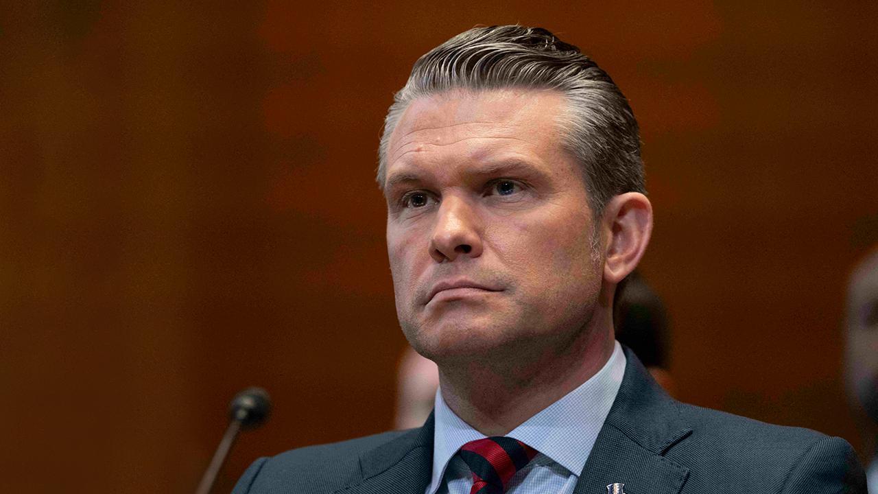 Image of Pete Hegseth's Pentagon restructuring targets senior military legal positions.
