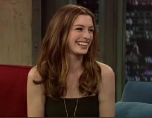 2010__11__Anne_Hathaway_Nov19newsnea 300×232.jpg