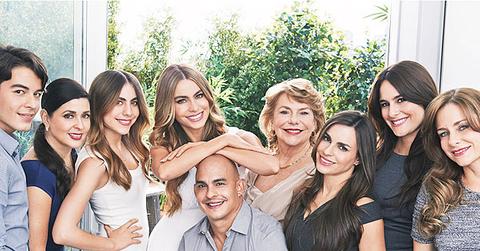 Sofia vergara head and shoulders