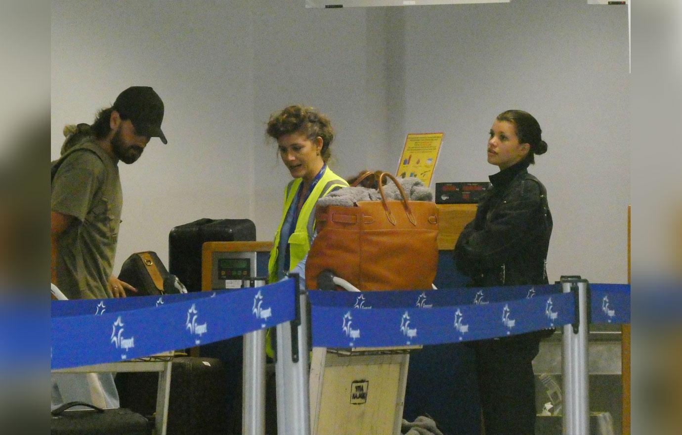 Sofia richie scott disick greece airport 1