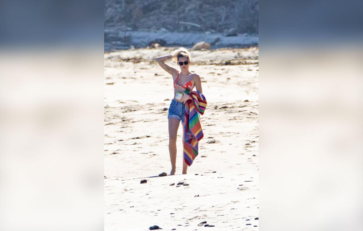 Miley Cyrus Liam Hemsworth Engaged Malibu 05