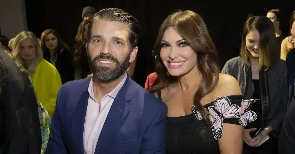 donald trump jr ridiculed begging supporters donate  campaign