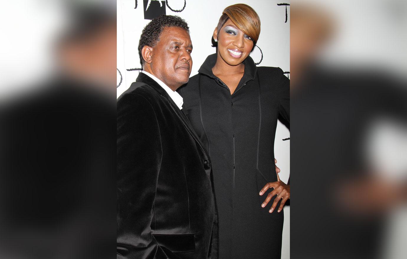 nene leakes slams cheap housewives flower arrangement husband gregg leakes death