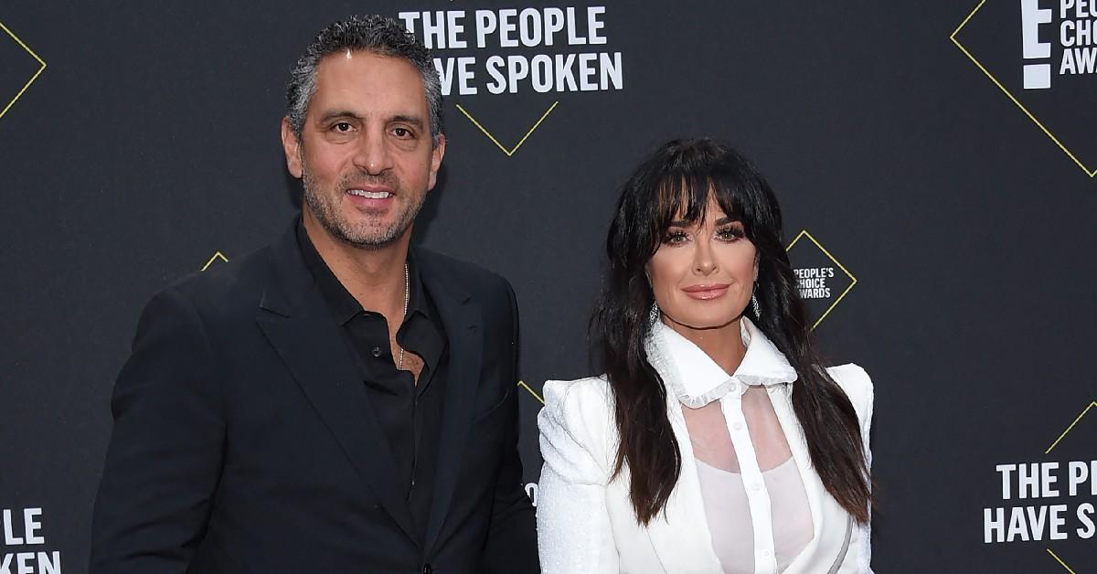 Photo of Kyle Richards and Mauricio Umansky.