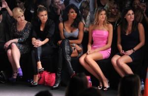 2010__09__betsey_johnson_7749_sept14 300×196.jpg