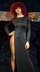 2011__10__Rihanna Oct3newsbt 139×300.jpg