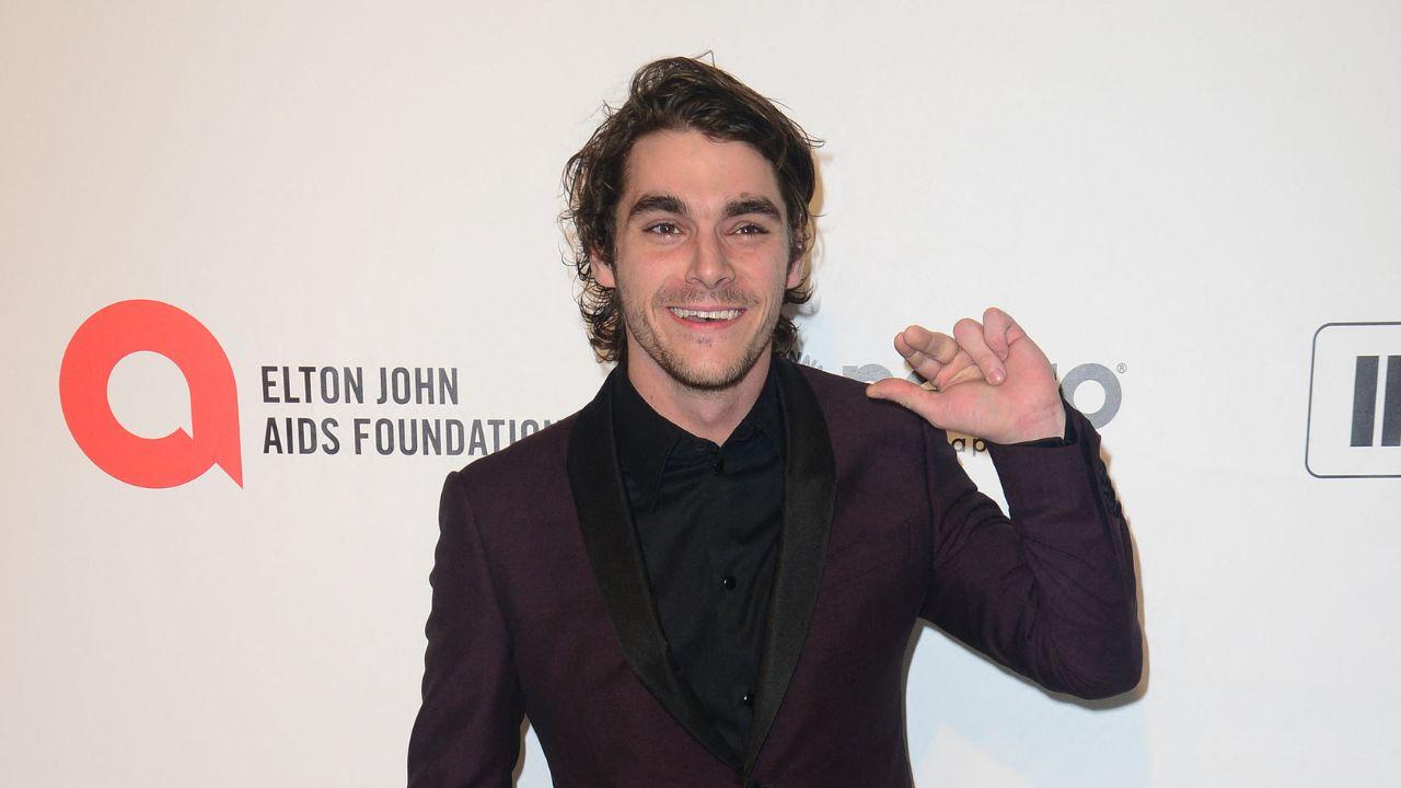 rj mitte cause of death revealed breaking bad star dead at