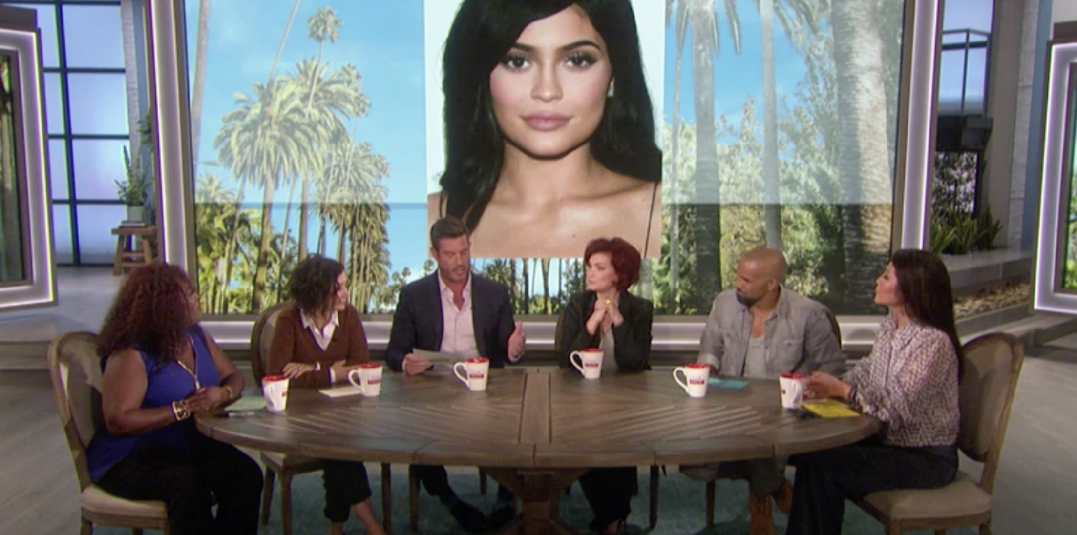 The Talk Hosts Talk About Kylie Jenner Lip Enhancement Plastic Surgery hero
