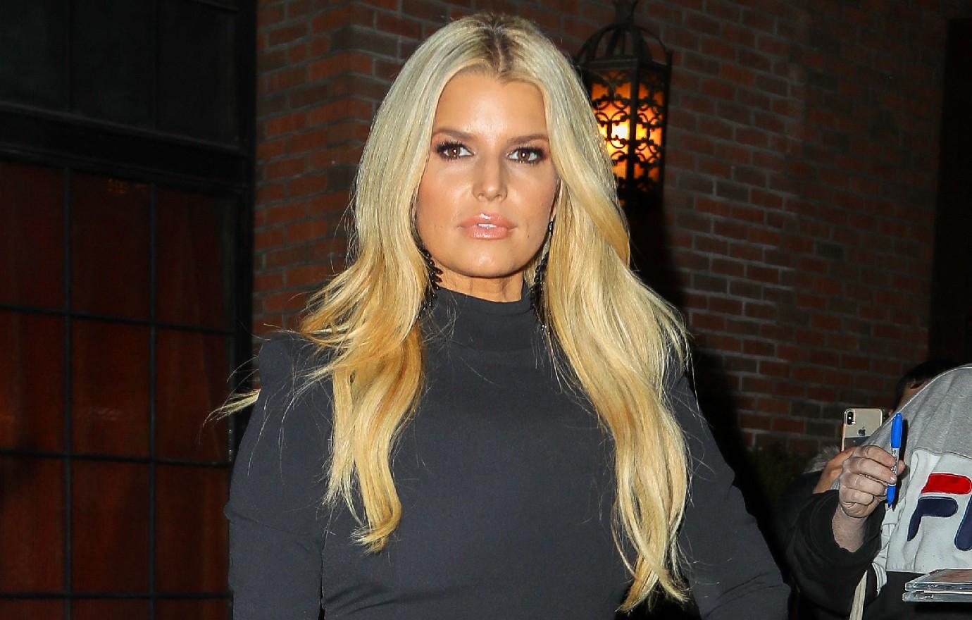 Jessica Simpson Celebrates 6 Years Of Sobriety By Reposting Old Photo