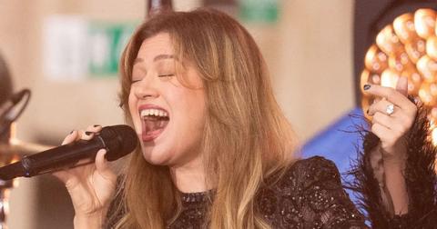 Kelly Clarkson's Ex-Husband Brandon Blackstock Dies From Cancer At 48