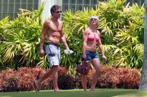 2010__08__Britney_Spears_Aug27_34 300×199.jpg