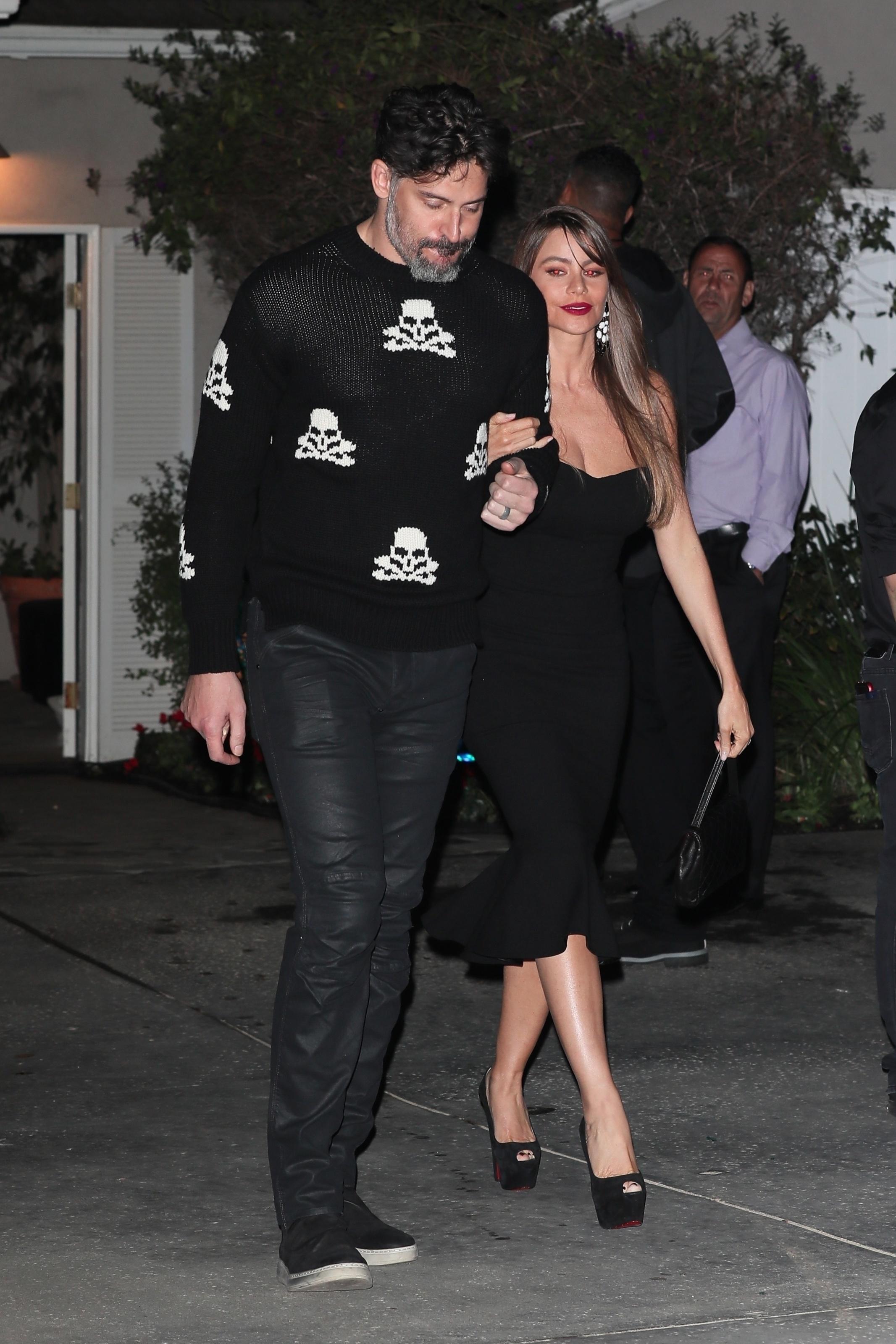 Sofia Vergara and Joe Manganiello get festive at Jennifer Klein&#8217;s Holiday party