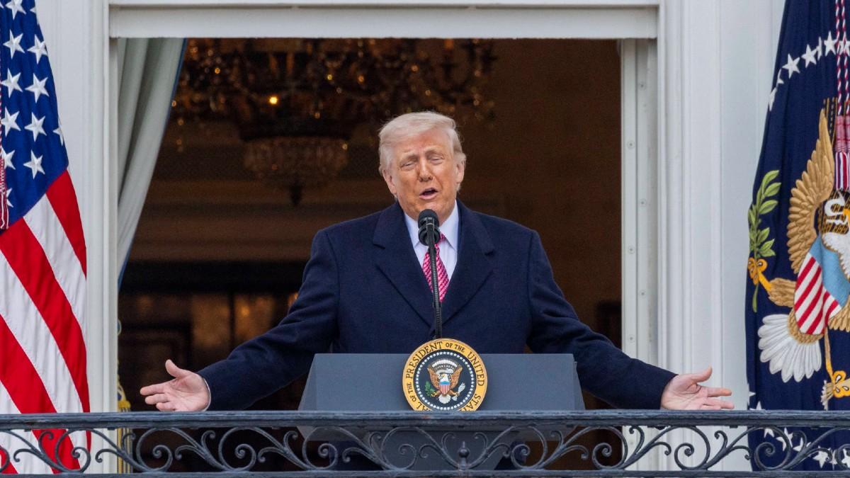 image of Tristan Thompson got backlash for supporting the president. 