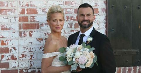 *EXCLUSIVE* Newly weds Brittany Daniel and Adam Touni pose for pictures outside of their urban chic wedding