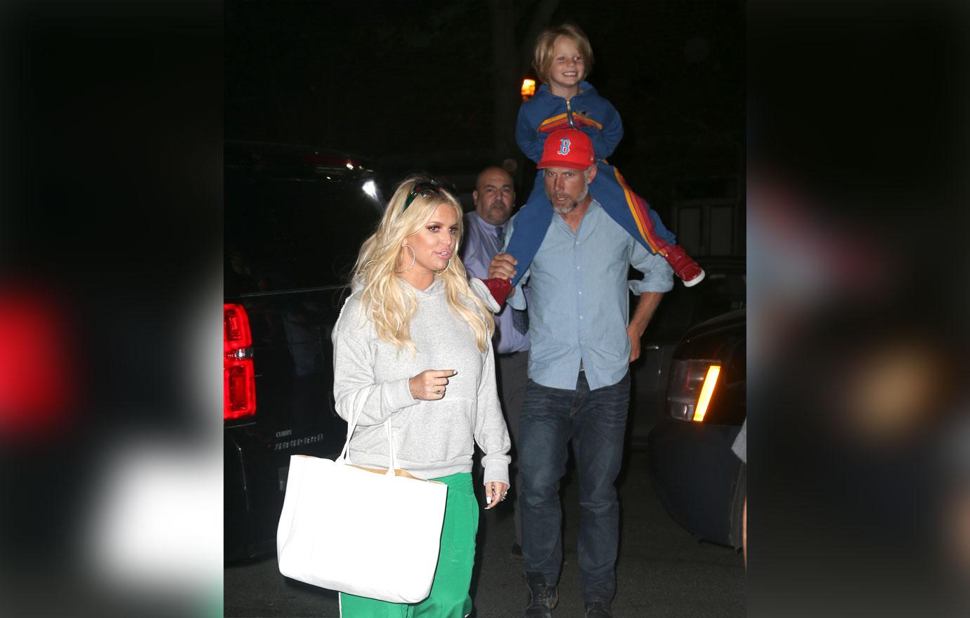 Jessica simpson baseball parrots son 5th birthday party 3