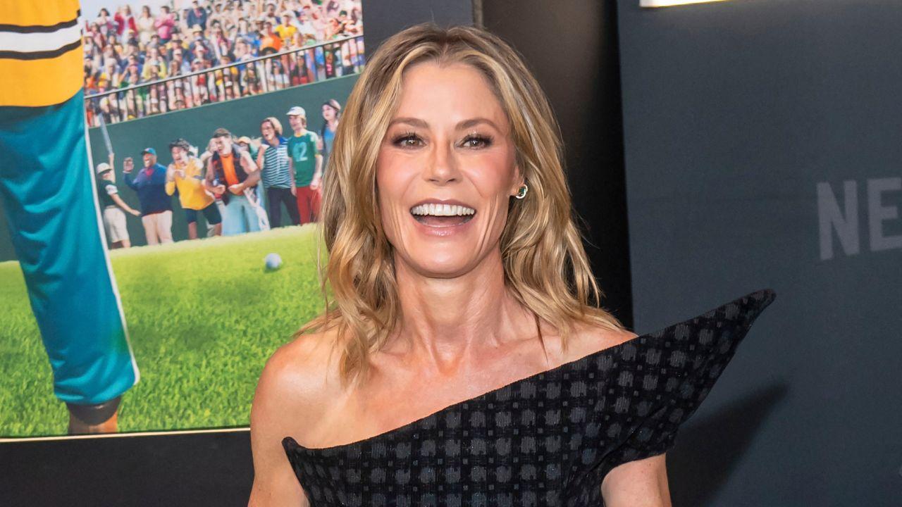 Image of Julie Bowen opened up about her new dating life four years after saying she had called it quits on dating.