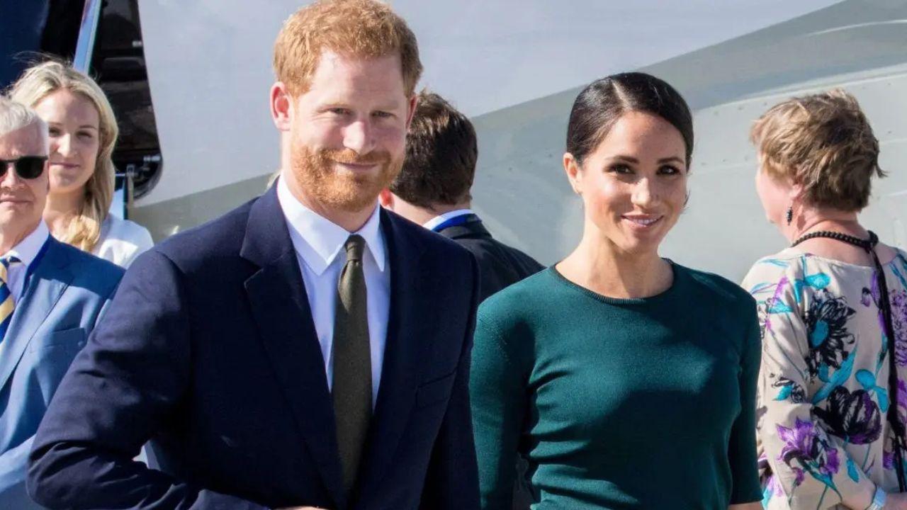 image of royal family