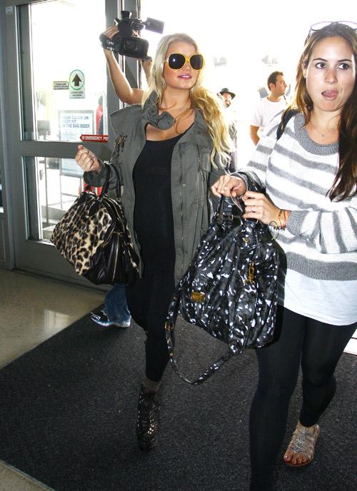 Jessica simpson10232011b_0_ _1.jpg