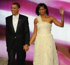 2010__03__okmagazine_barack obama michelle obama 225&#215;208.jpg