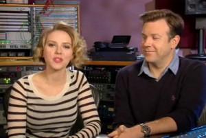 2010__11__Scarlett_Johansson_Jason_Sudeikis_Nov10news 300×201.jpg