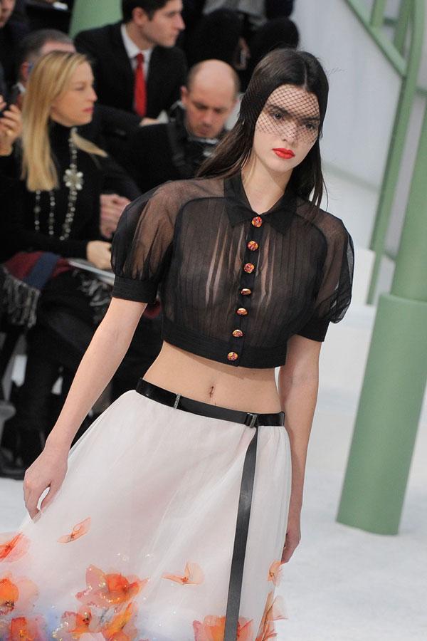 Kendall jenner sick misses milan fashion week 06