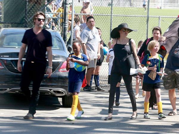 Angelina jolie quitting acting for kids 08