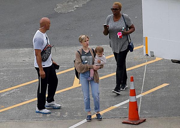 scarlett johansson daughter rose onset