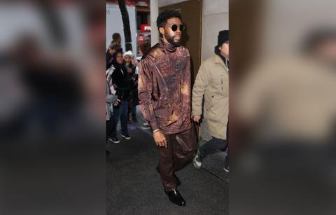 A Look Back At Chadwick Boseman's Best Red Carpet Looks