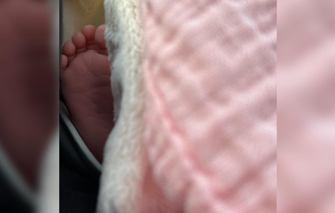 octomom natalie suleman  announces granddaughter birth