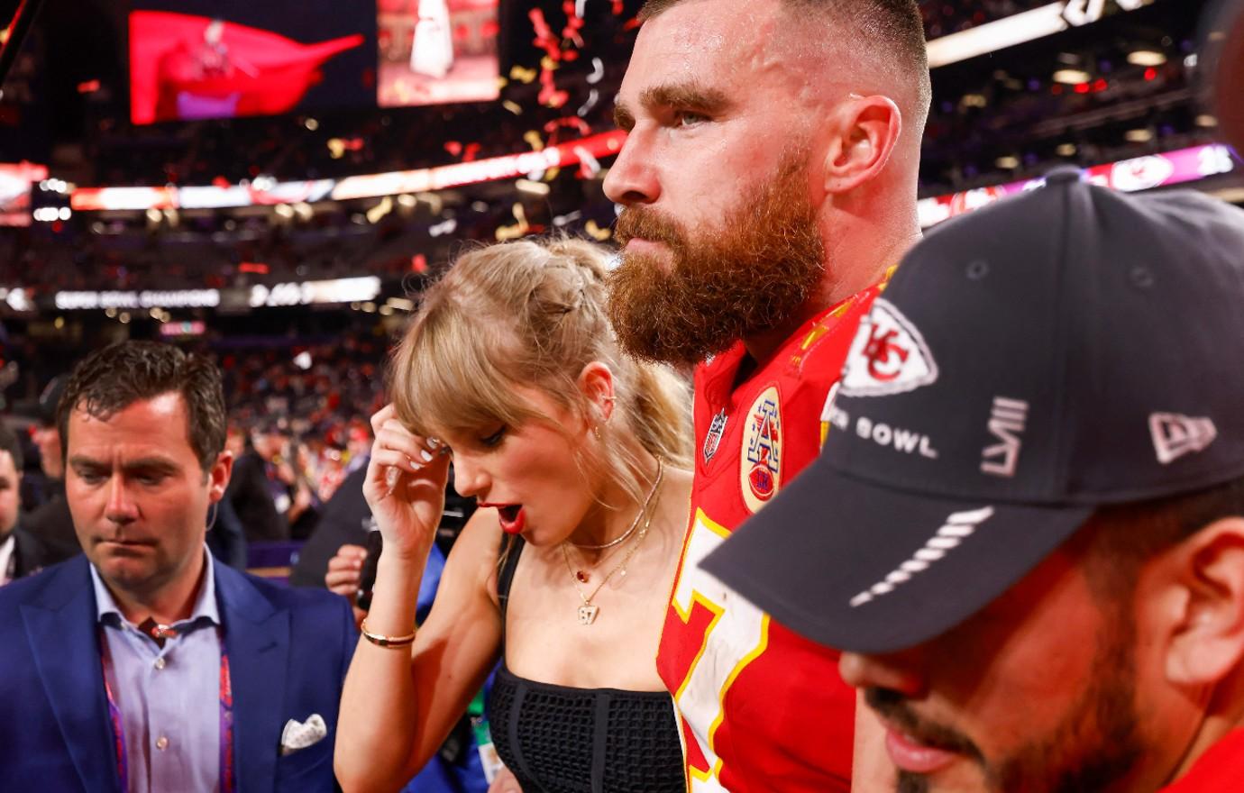 travis kelce taylor swift ed kelce