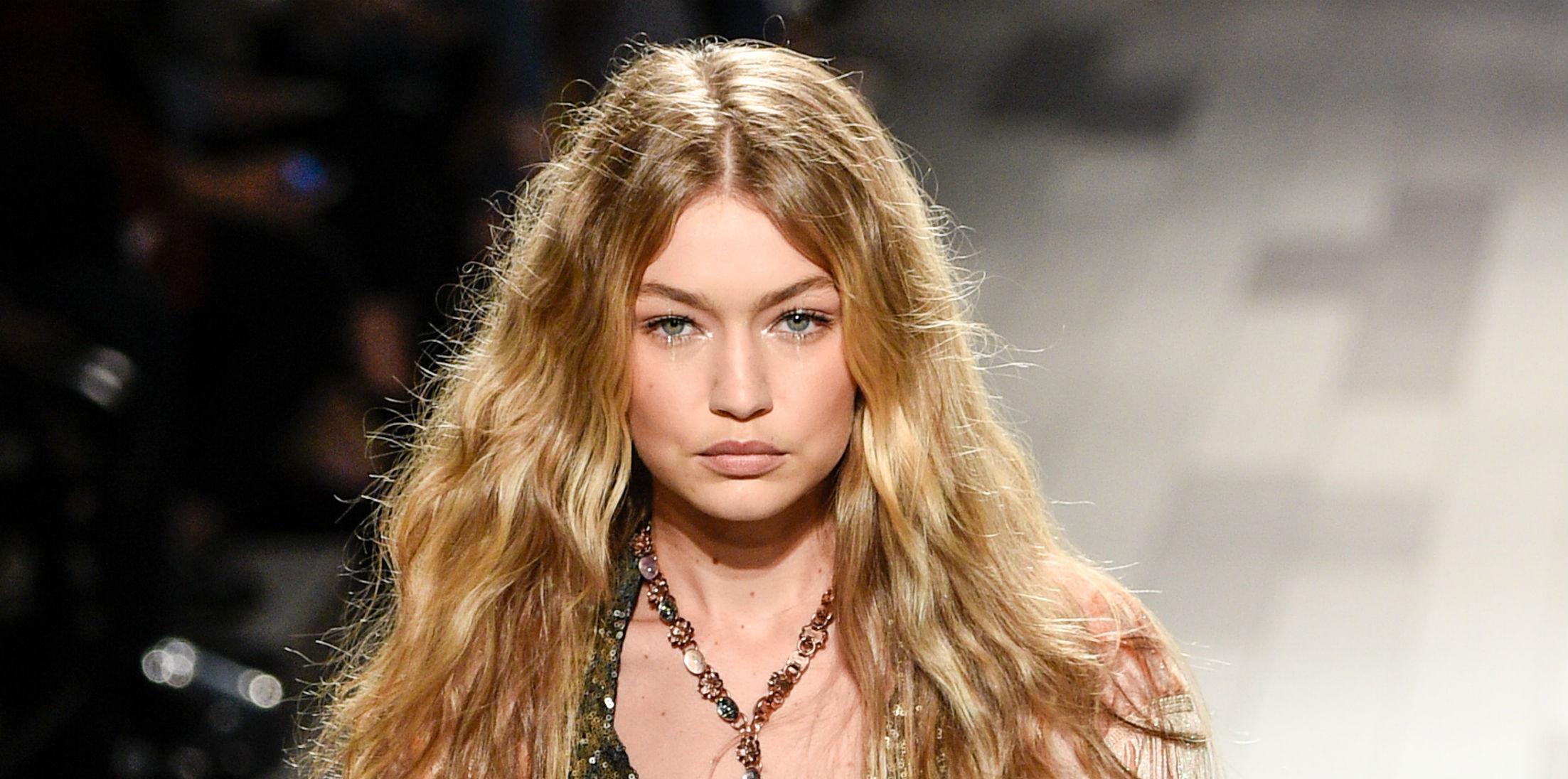 Gigi Hadid Loses Shoe During NYFW Video Photos