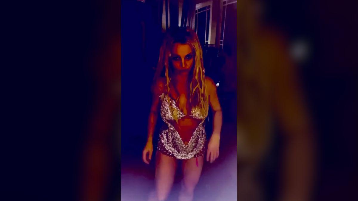 image of Spears danced and posed confidently in the sultry clip.