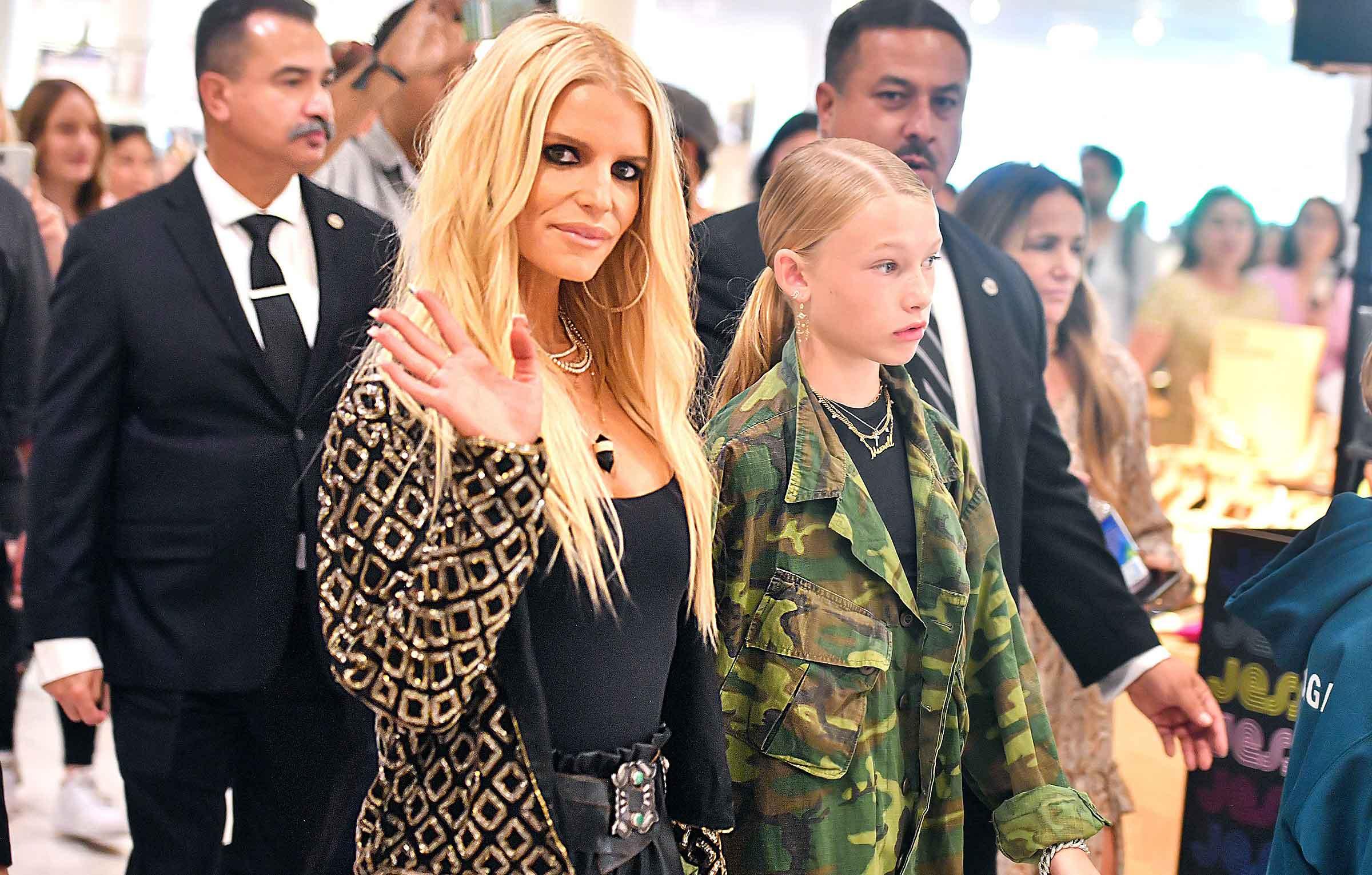 jessica simpsons husband kids cheer her on at fashion launch