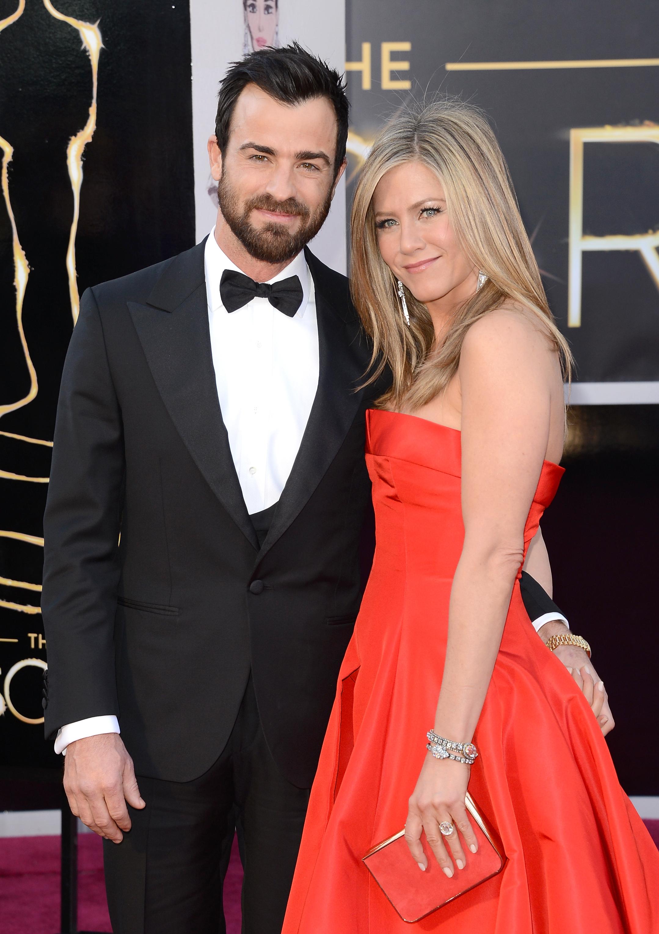 Jennifer aniston couples therapy justin theroux