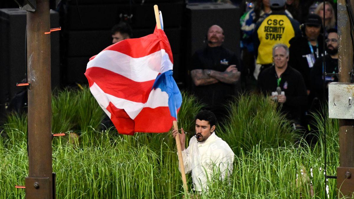 image of Bad Bunny's show paid homage to his culture and the Latin-American community.