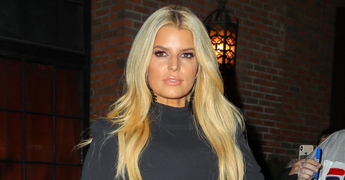 Jessica Simpson Wears 'Newlyweds' Skirt From 19 Years Ago