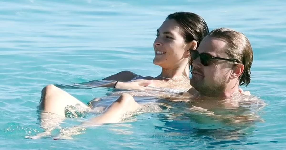 leonardo dicaprio vittoria ceretti beach pics mega