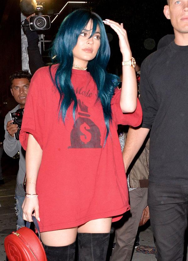 Kylie jenner new hair color 03