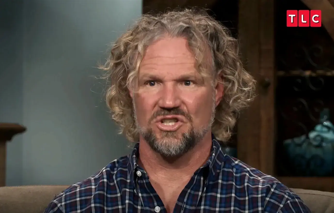 sister wives kody brown embarrassed go church failed marriages