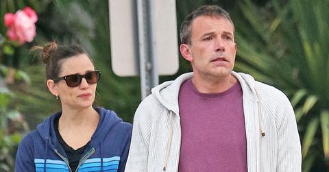 Photo of Jennifer Garner and Ben Affleck.