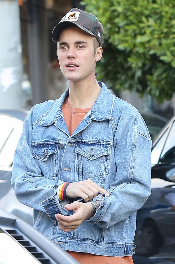 Justin Bieber stealing hailey baldwin style