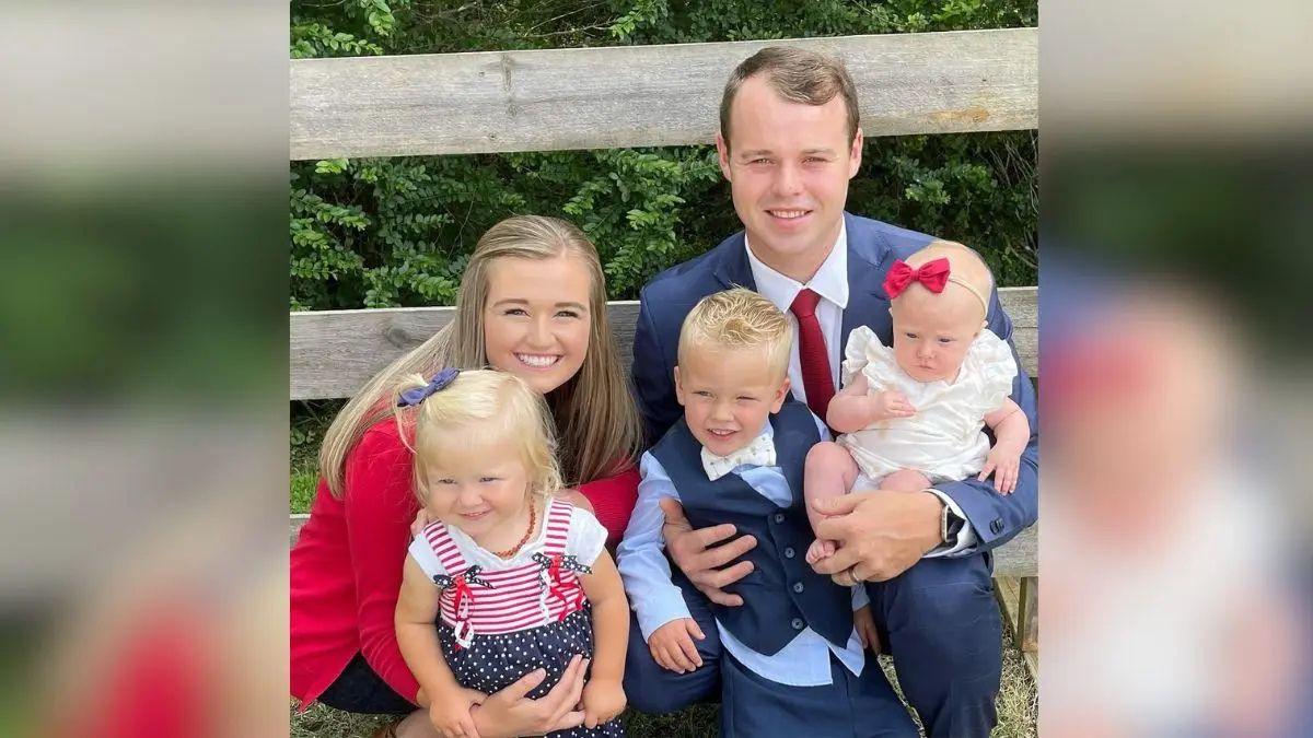 Photo of Joseph Duggar and Kendra Duggar reportedly secretly welcomed a fourth child before their arrests.