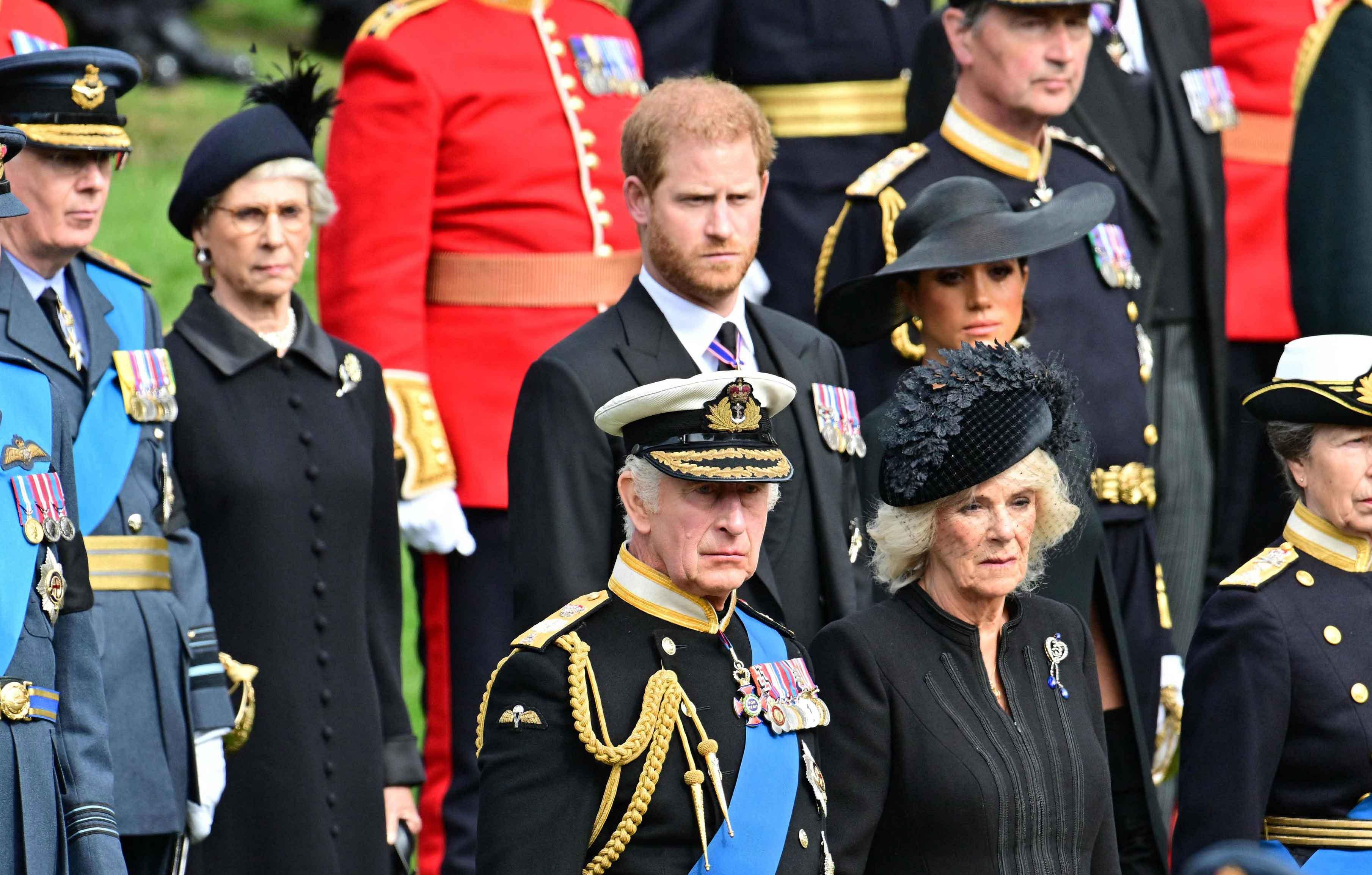 meghan markle consoling distressed prince harry in his grief at queen elizabeth iis funeral