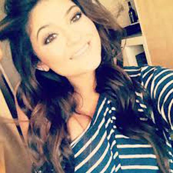 //kylie_jenner_net_worth_earnings_stack_