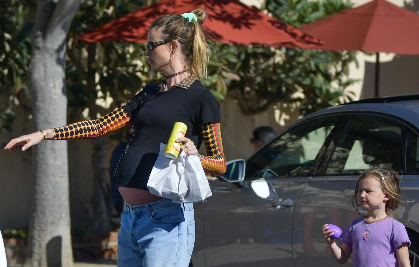 pregnant behati prinsloo daughter shopping