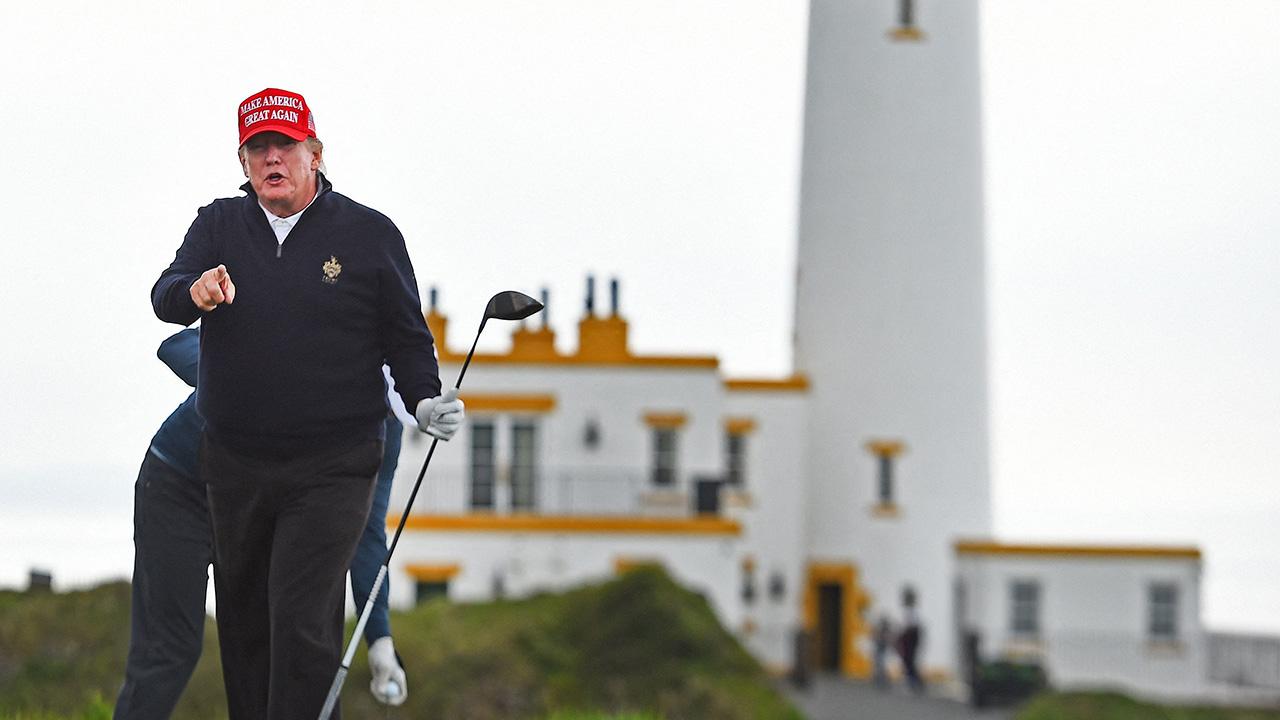 photo of The president was diagnosed with chronic venous insufficiency.