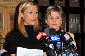 2011__06__Ginger_Lee_Anthony_Weiner_June15newsnea 300×198.jpg